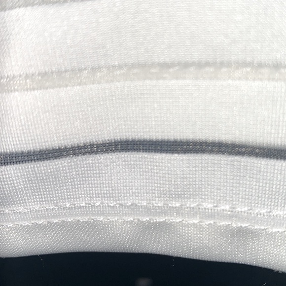 FLAGPOLE SWIM HALTER TOP LINED STRIPED SZ M - Picture 4 of 11